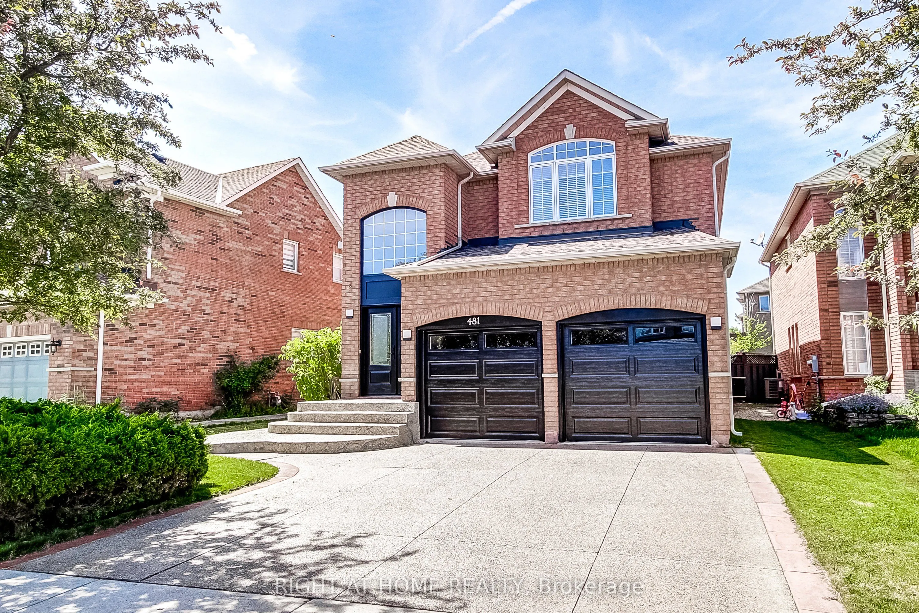 Detached Home For Sale | W13433390