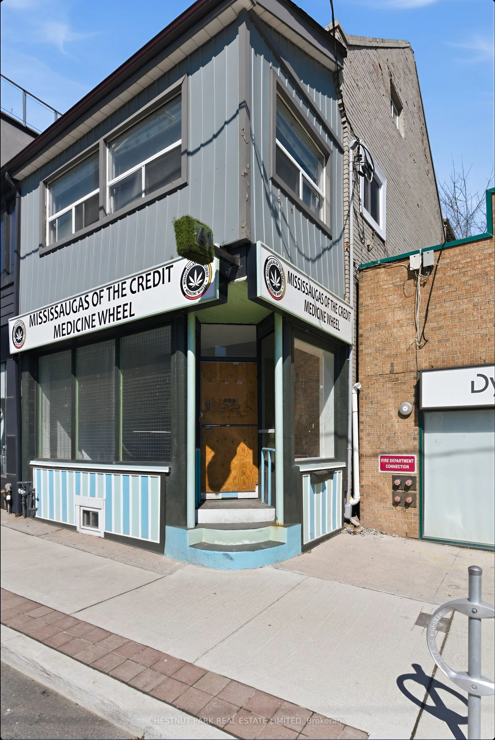 Property For Sale | W13434644