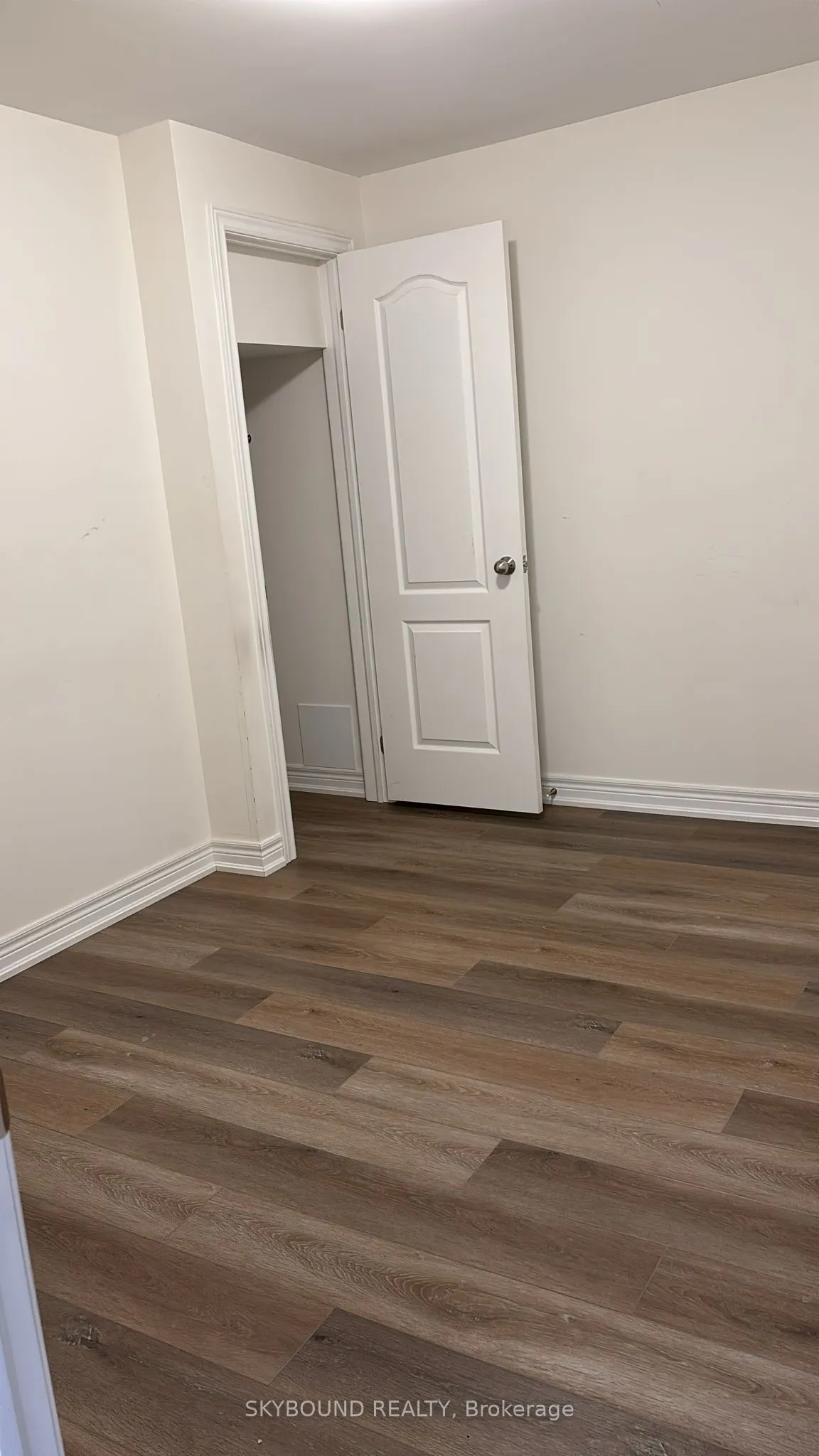 Detached Home For Lease | W13435176