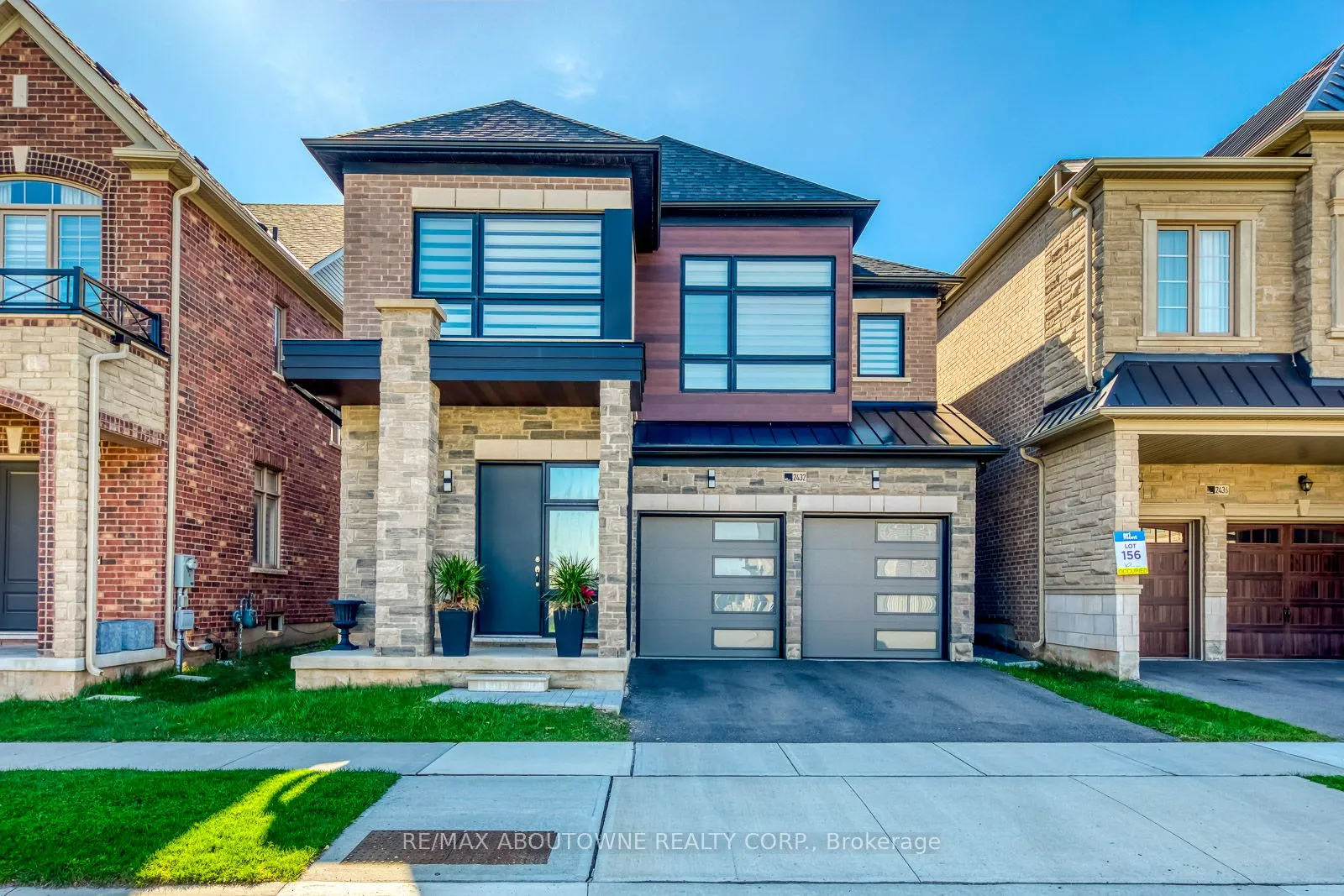 Detached Home For Sale | W13437856