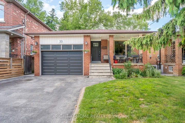 33 Benson Avenue, Mississauga, ON L5H 2P3