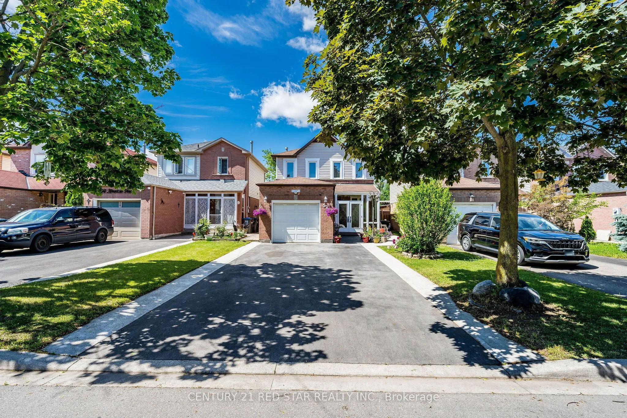 Detached Home For Sale | W13441954