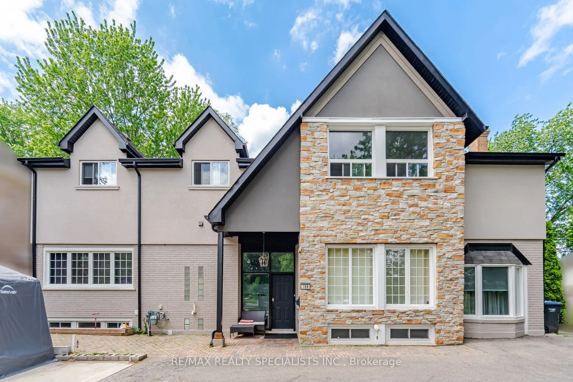 Detached Home For Sale | W13443270