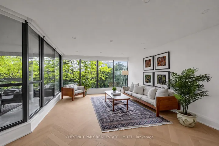 West Facing, Private Penthouse