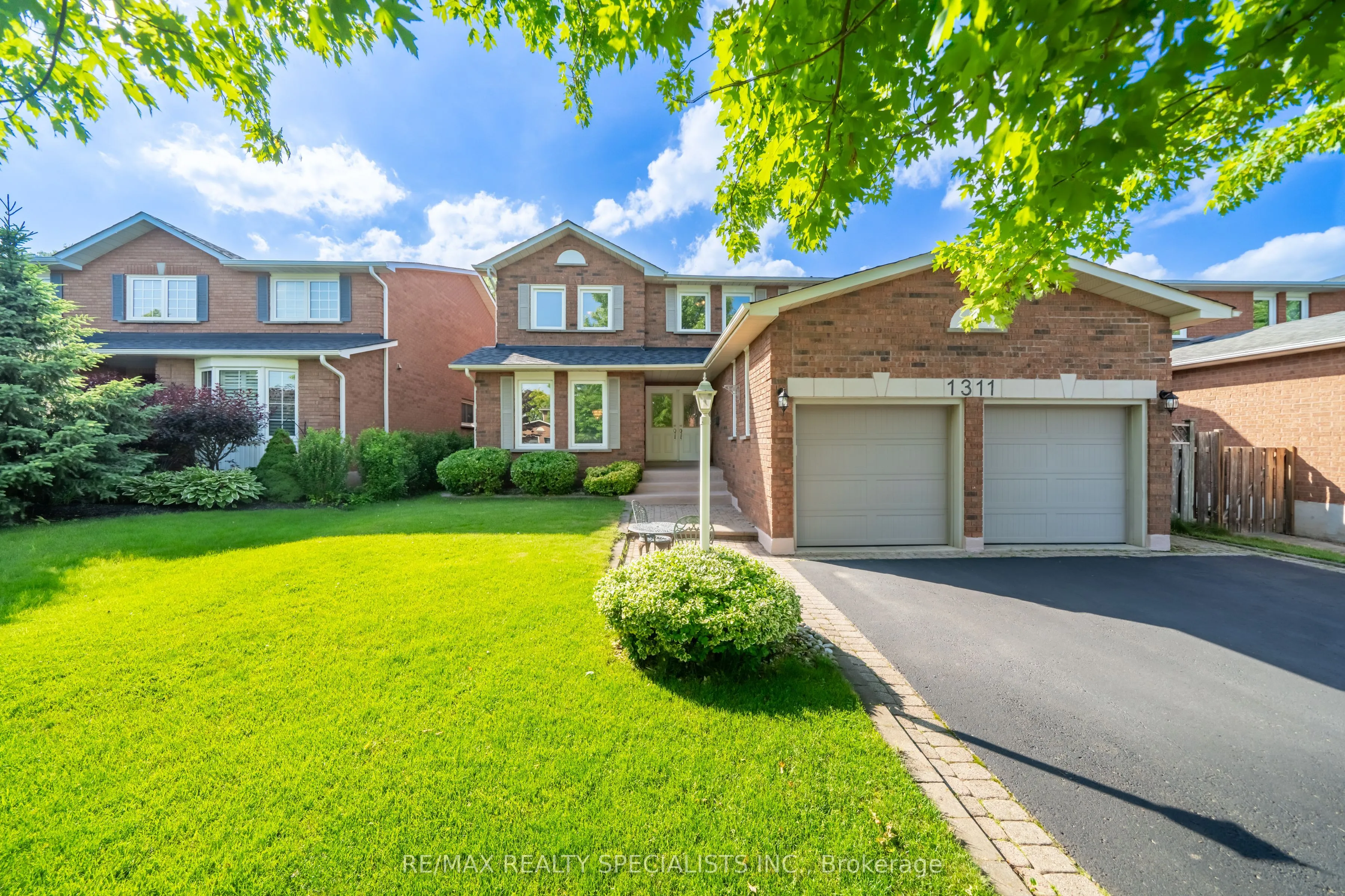 Detached Home For Sale | W13445342