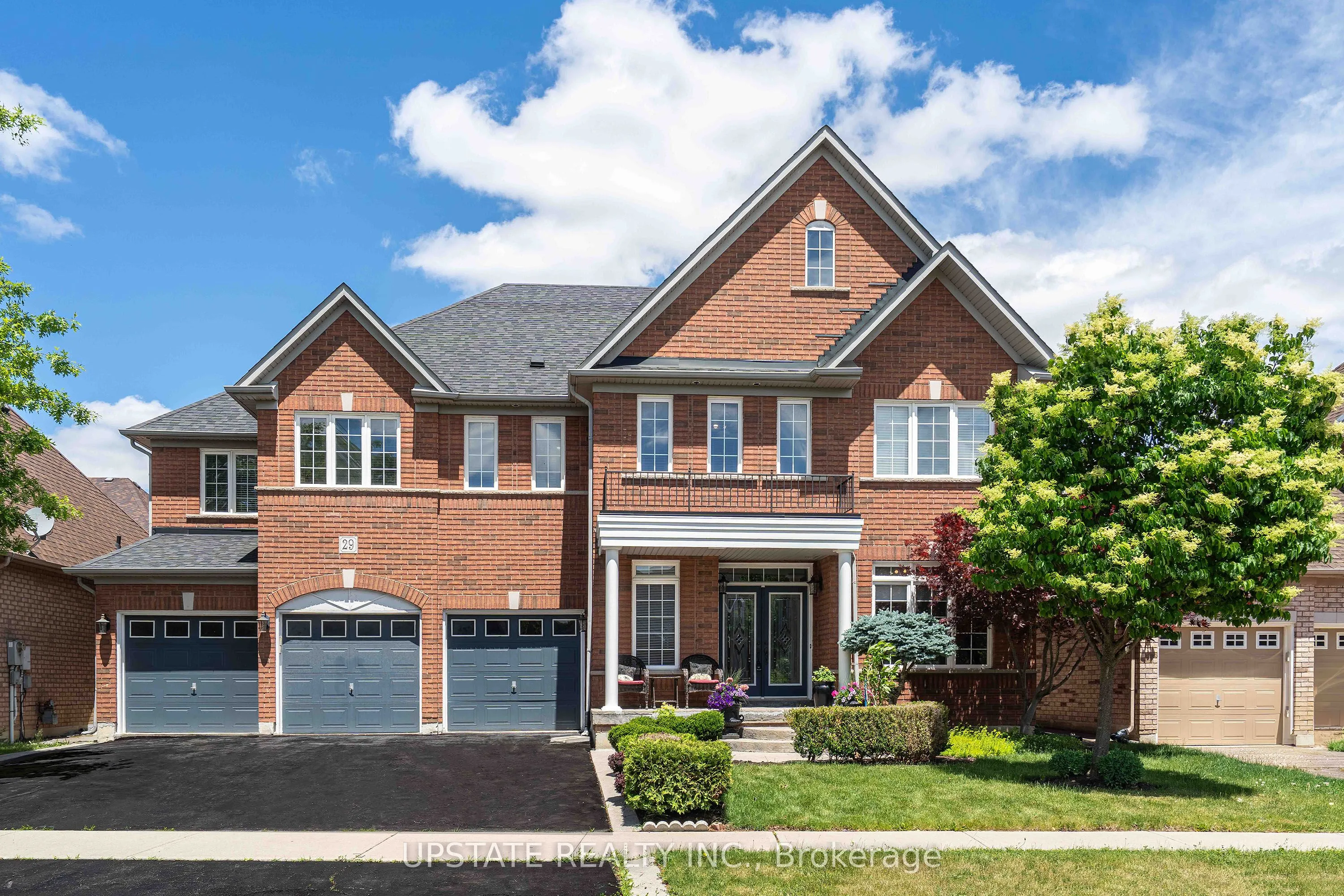 Detached Home For Sale | W13446212