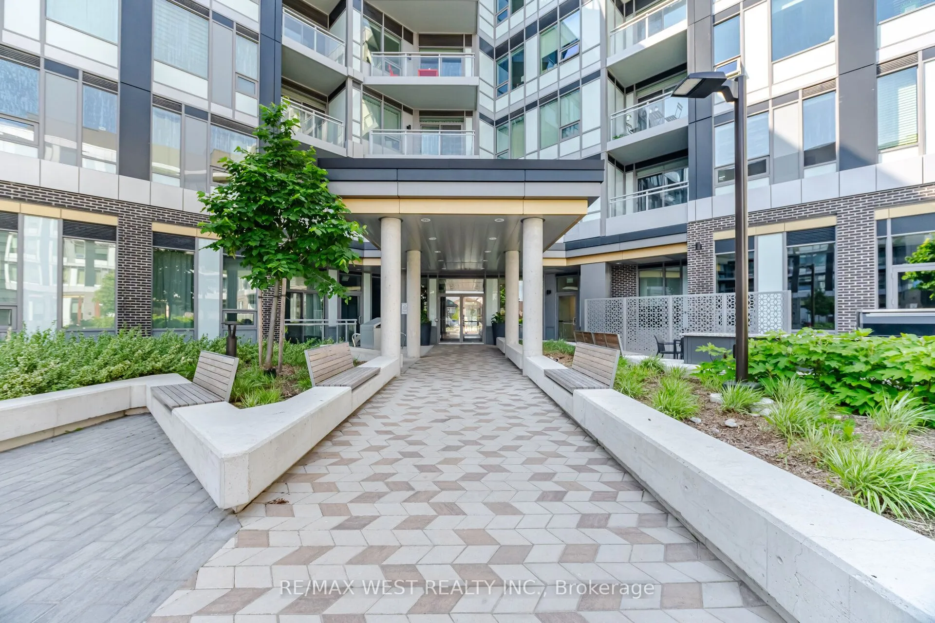 Property For Lease | W13446344