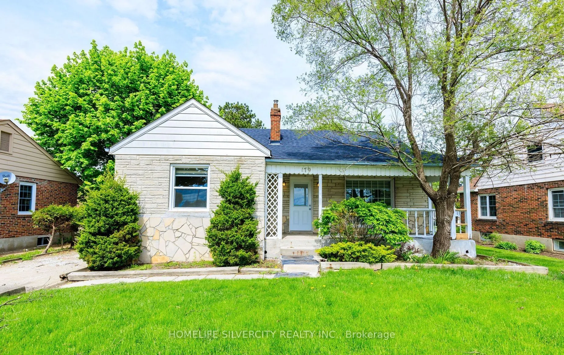 Detached Home For Sale | W13450888