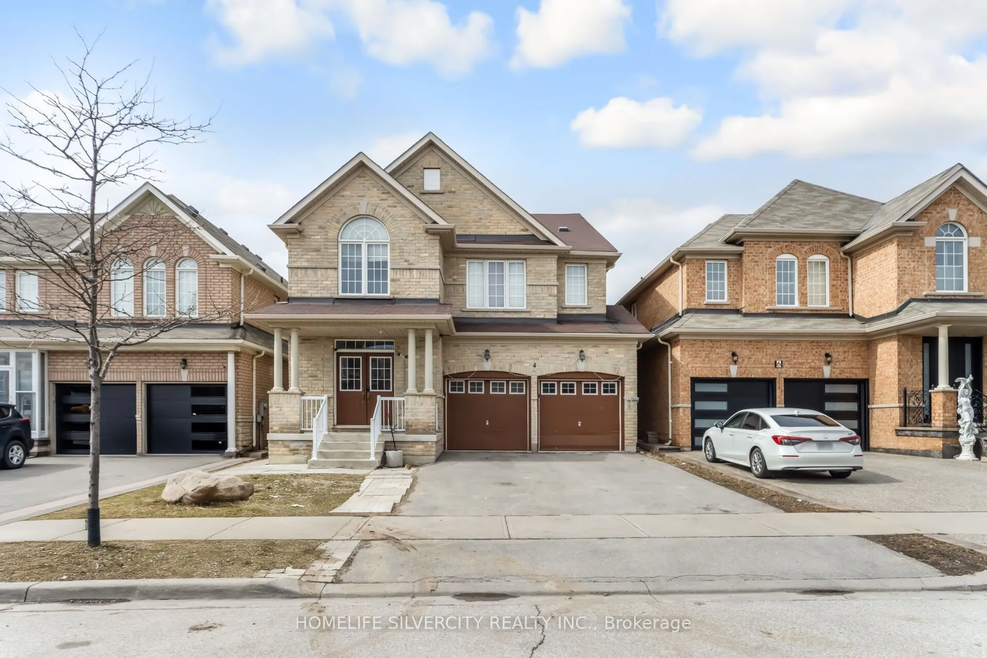 Detached Home For Sale | W13456462