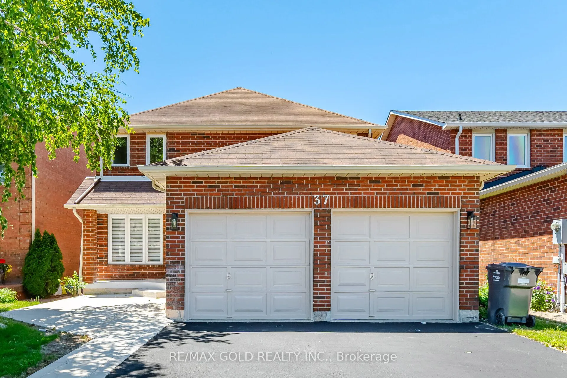 Detached Home For Sale | W13456918