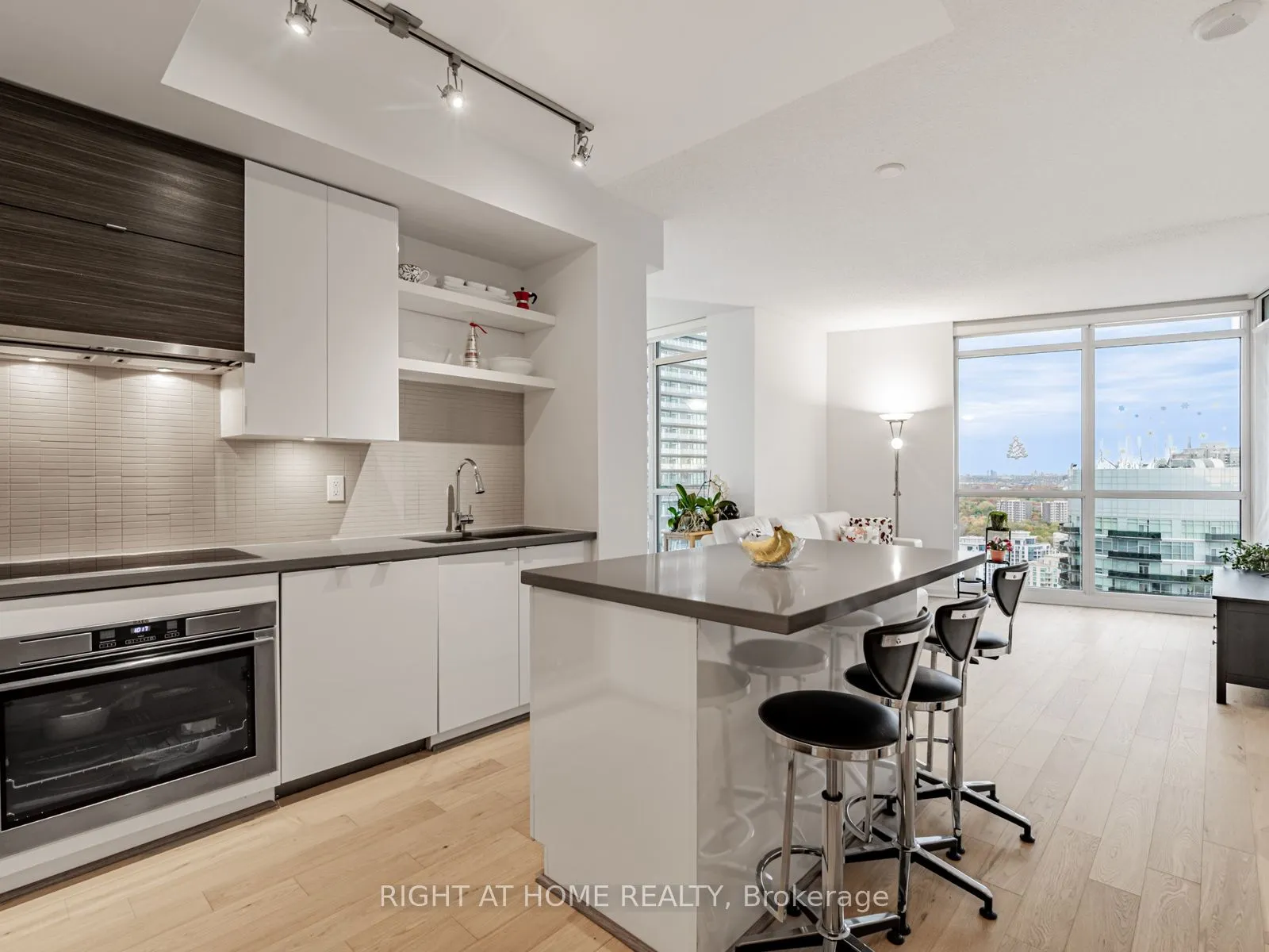 Property For Sale | W13457364