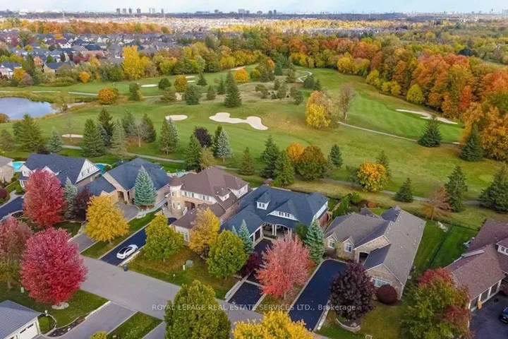 35 Links Lane, Brampton, ON L6Y 5H2