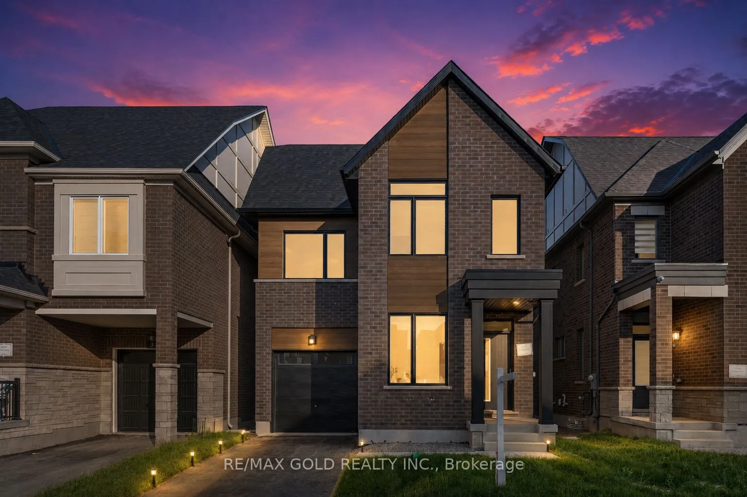 Detached Home For Sale | W13458484