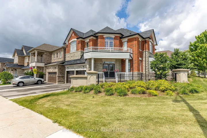 180 Bonnie Braes Drive, Brampton, ON L6Y 5Y7