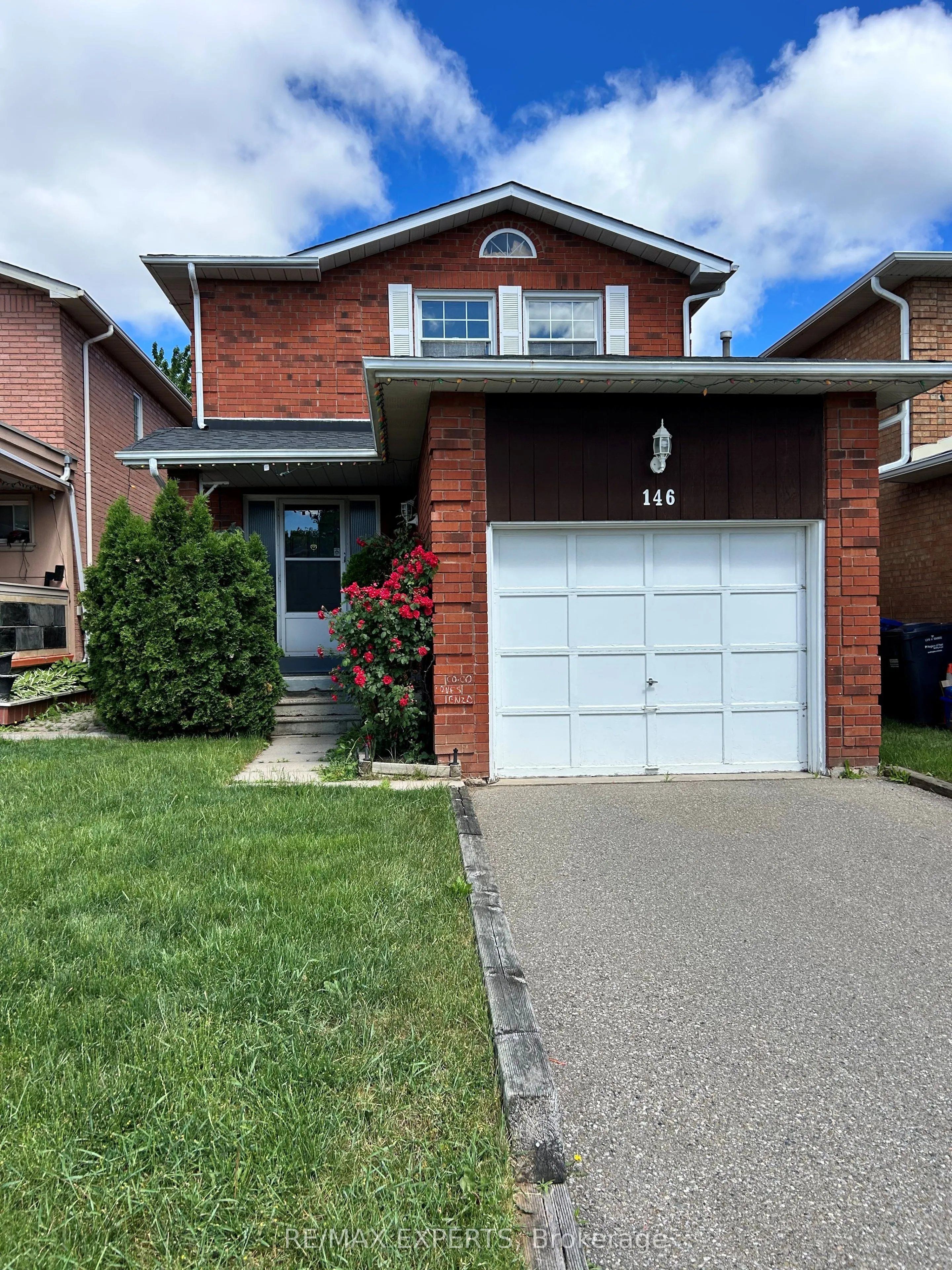 Detached Home For Lease | W13461342