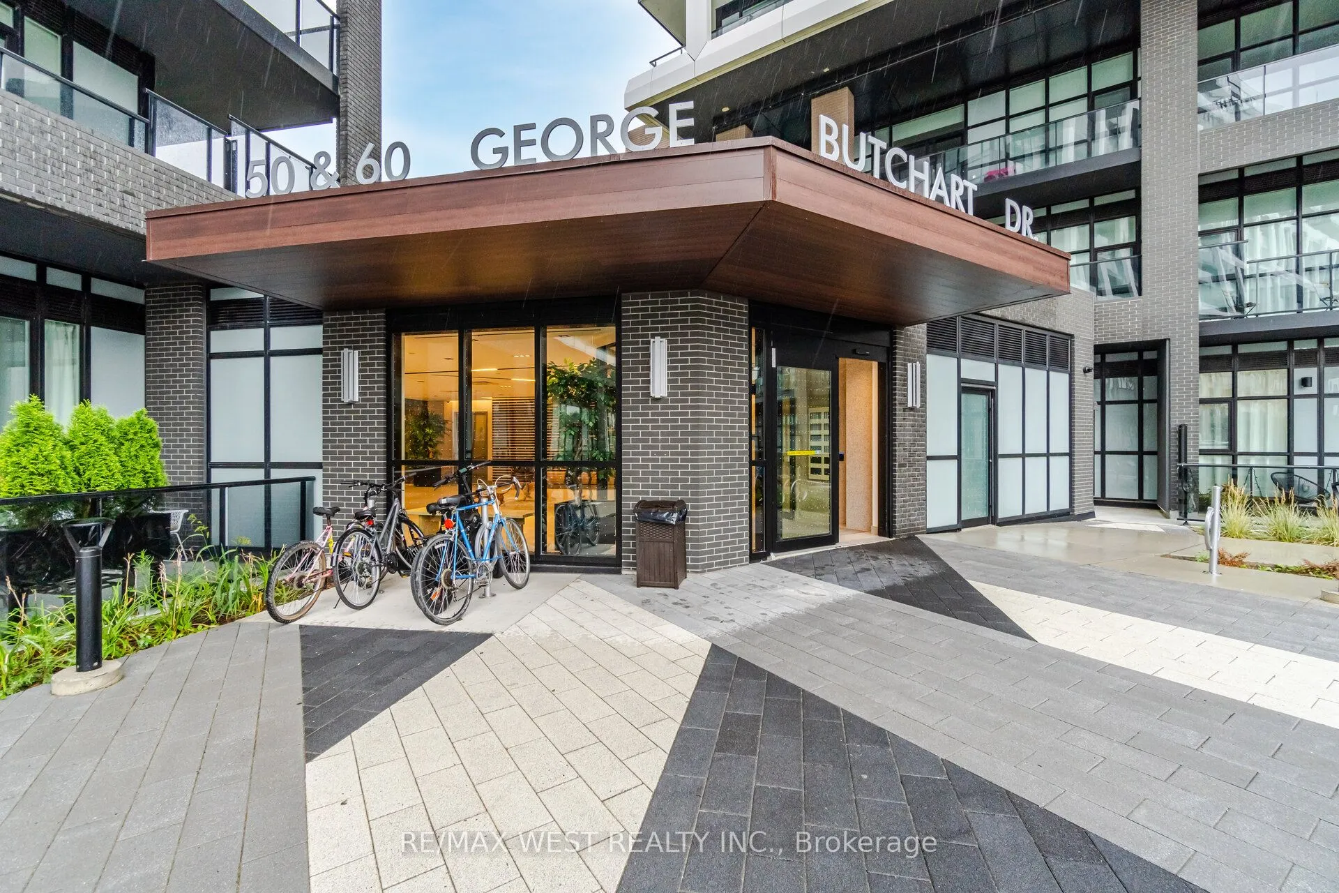 Property For Sale | W13463332