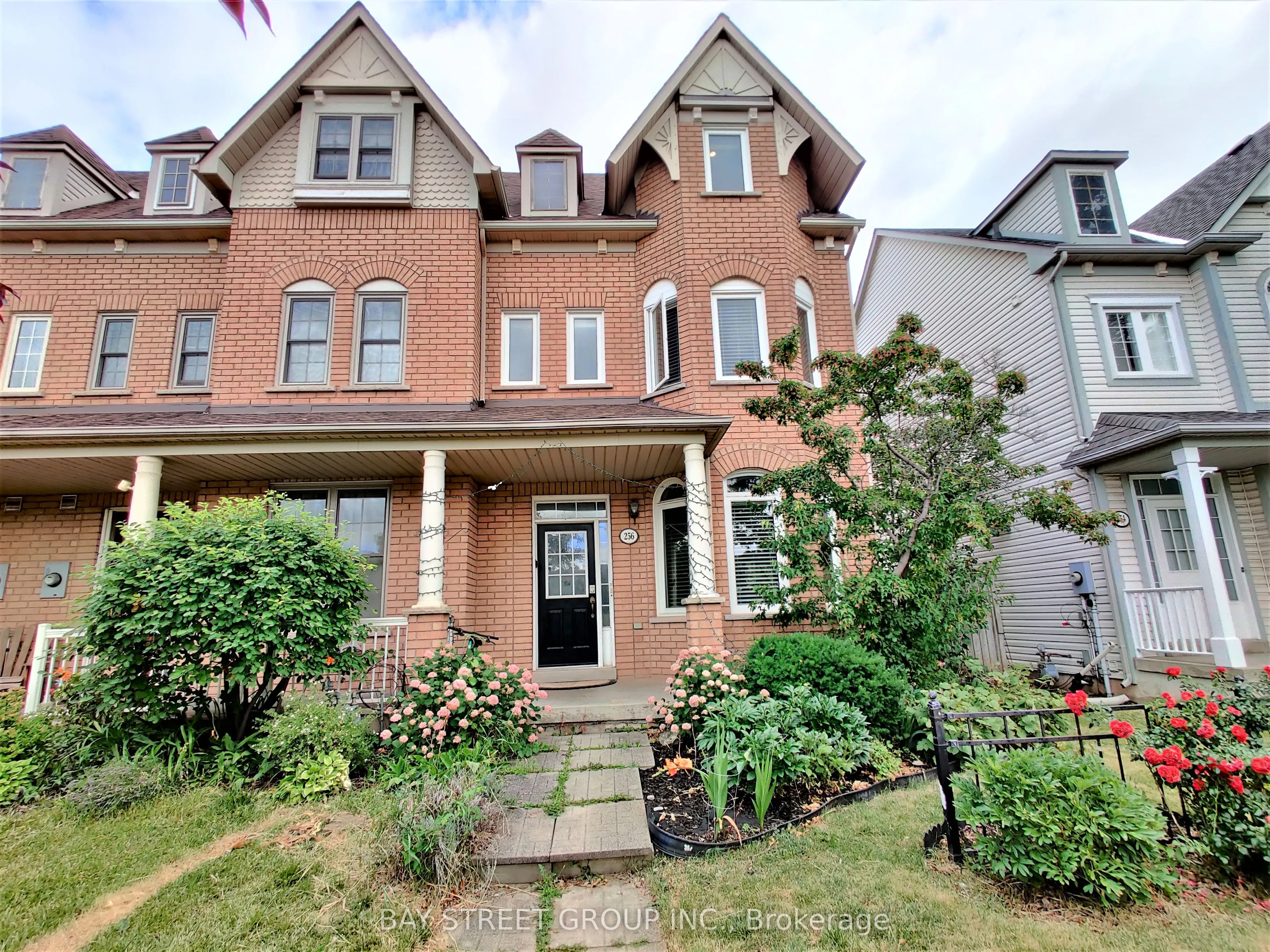 Property For Sale | W13466194