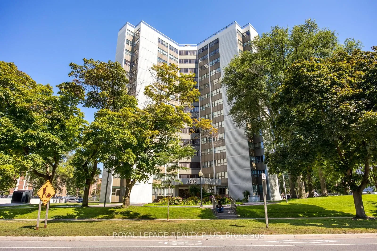 Property For Sale | W13466686
