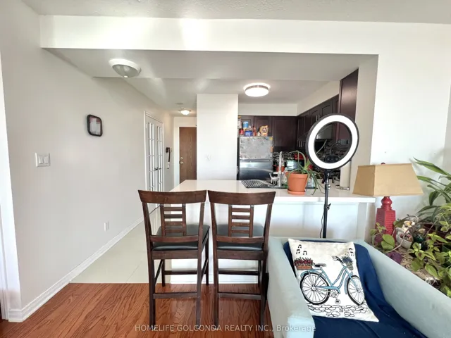 4879 Kimbermount Avenue 1602, Mississauga, ON L5M 7R8