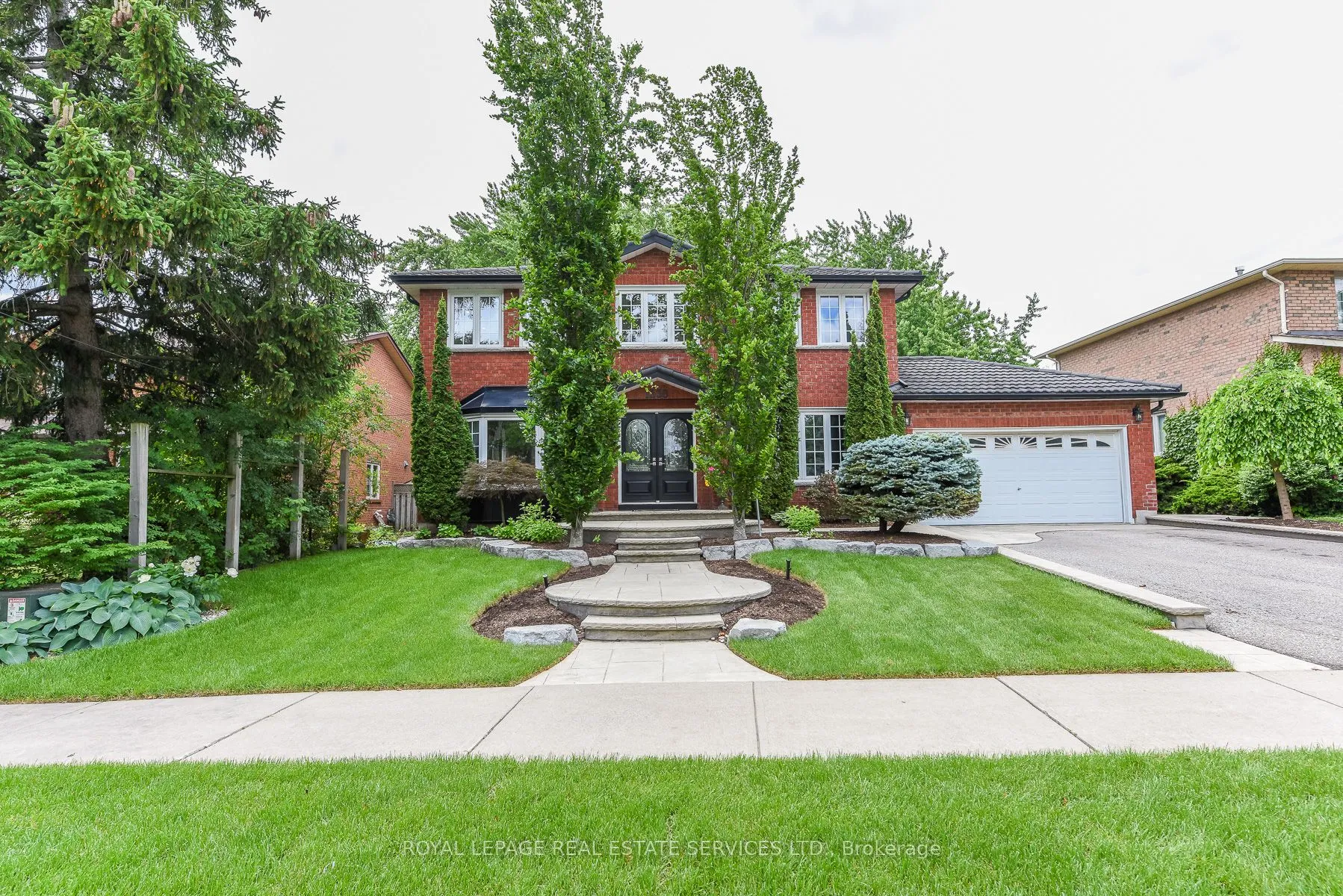 Detached Home For Sale | W13470090