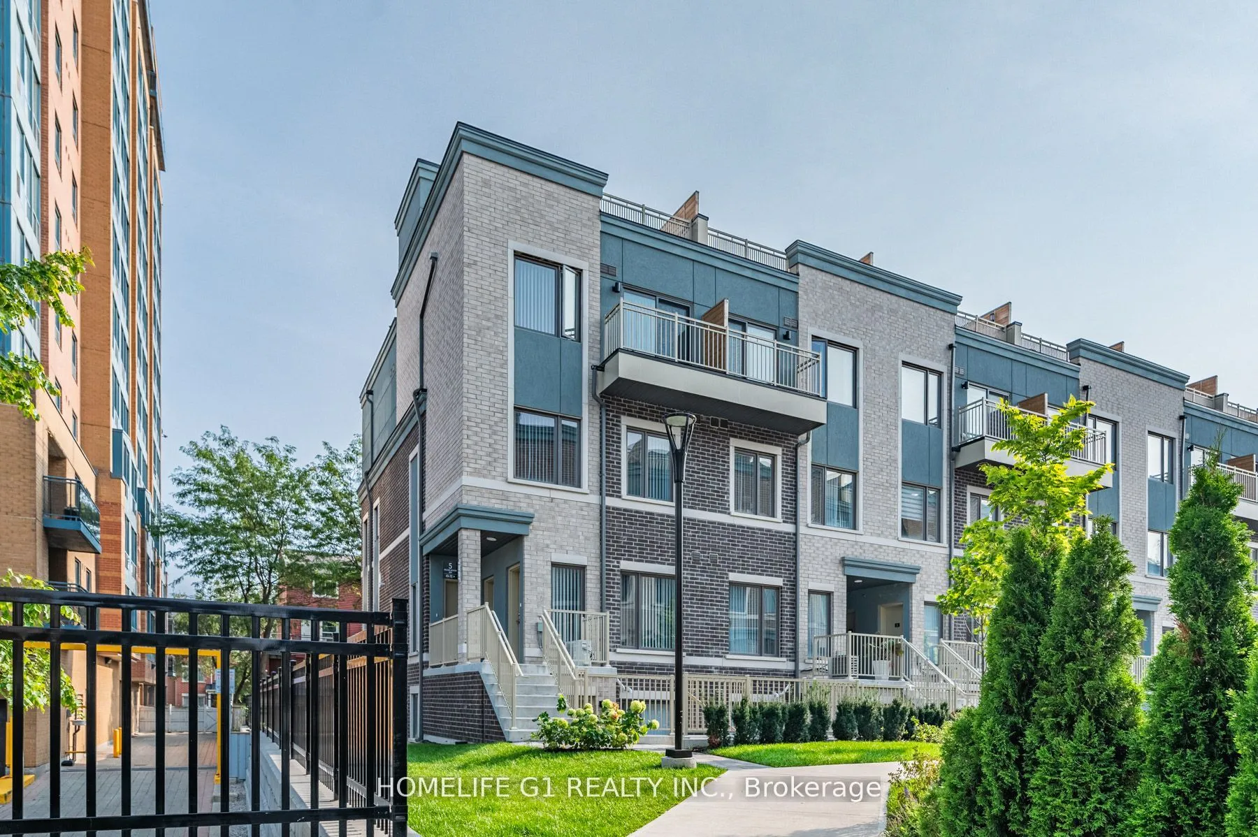Property For Lease | W13471524