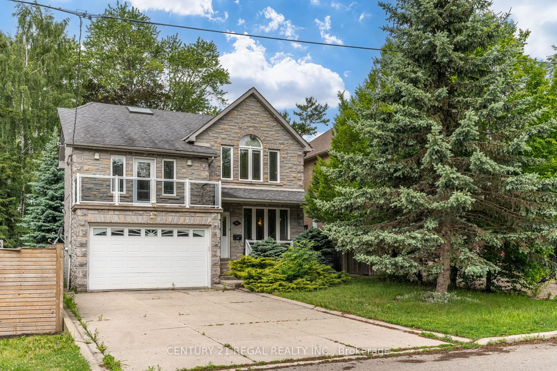 Detached Home For Lease | W13471968