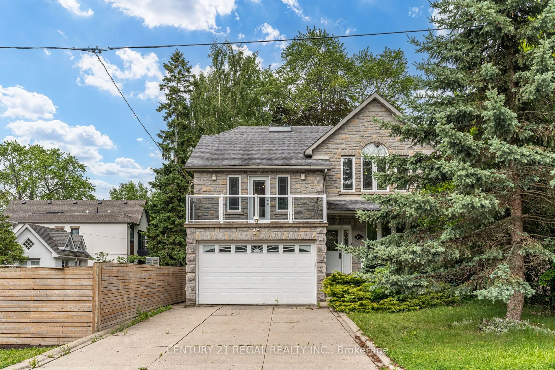 Detached Home For Lease | W13472596
