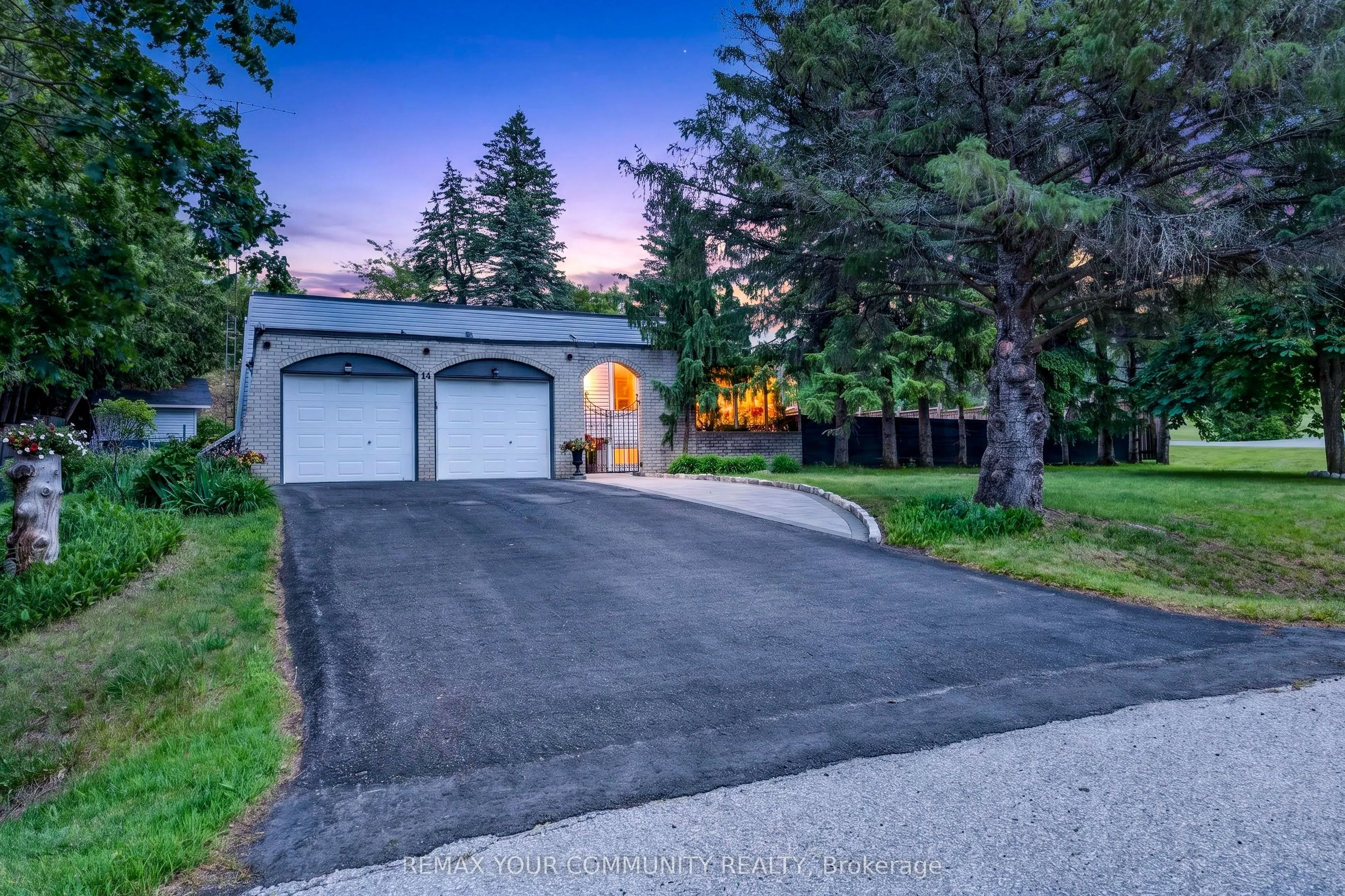 Detached Home For Sale | W13475252