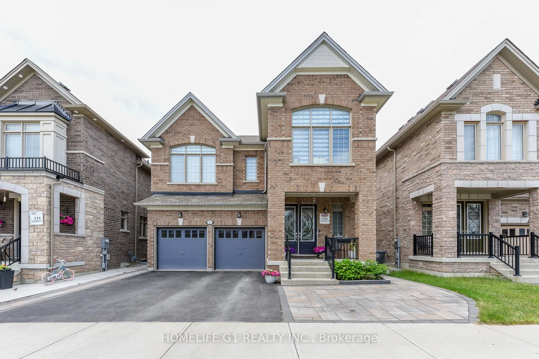 Detached Home For Sale | W13480994