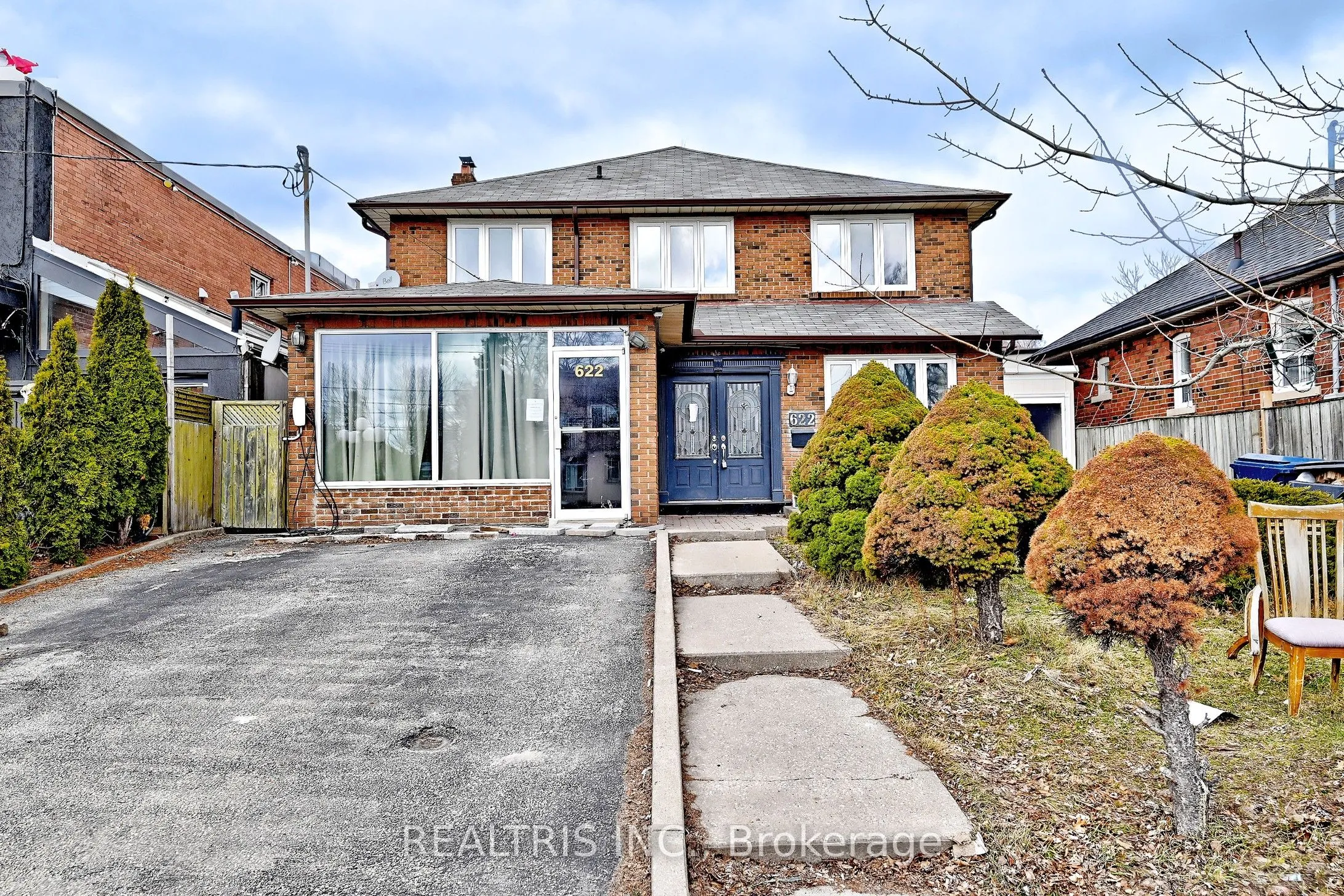 Detached Home For Sale | W13481040