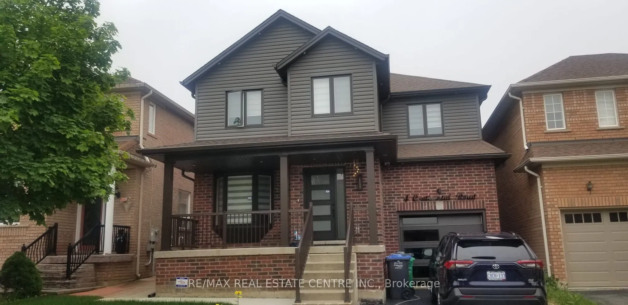 Detached Home For Lease | W13481138