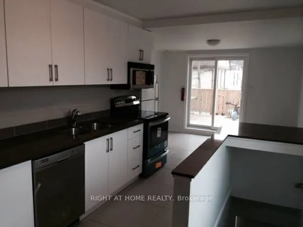 Multiplex For Lease | W13481380