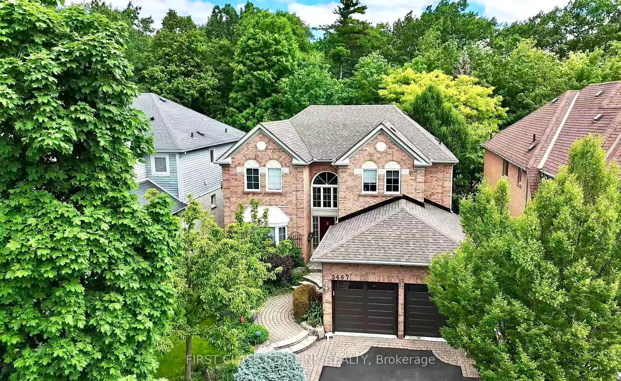 Detached Home For Sale | W13483290