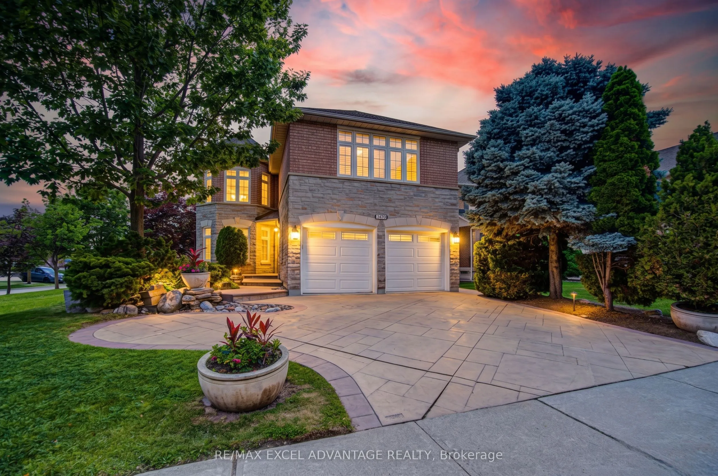 Detached Home For Sale | W13484246