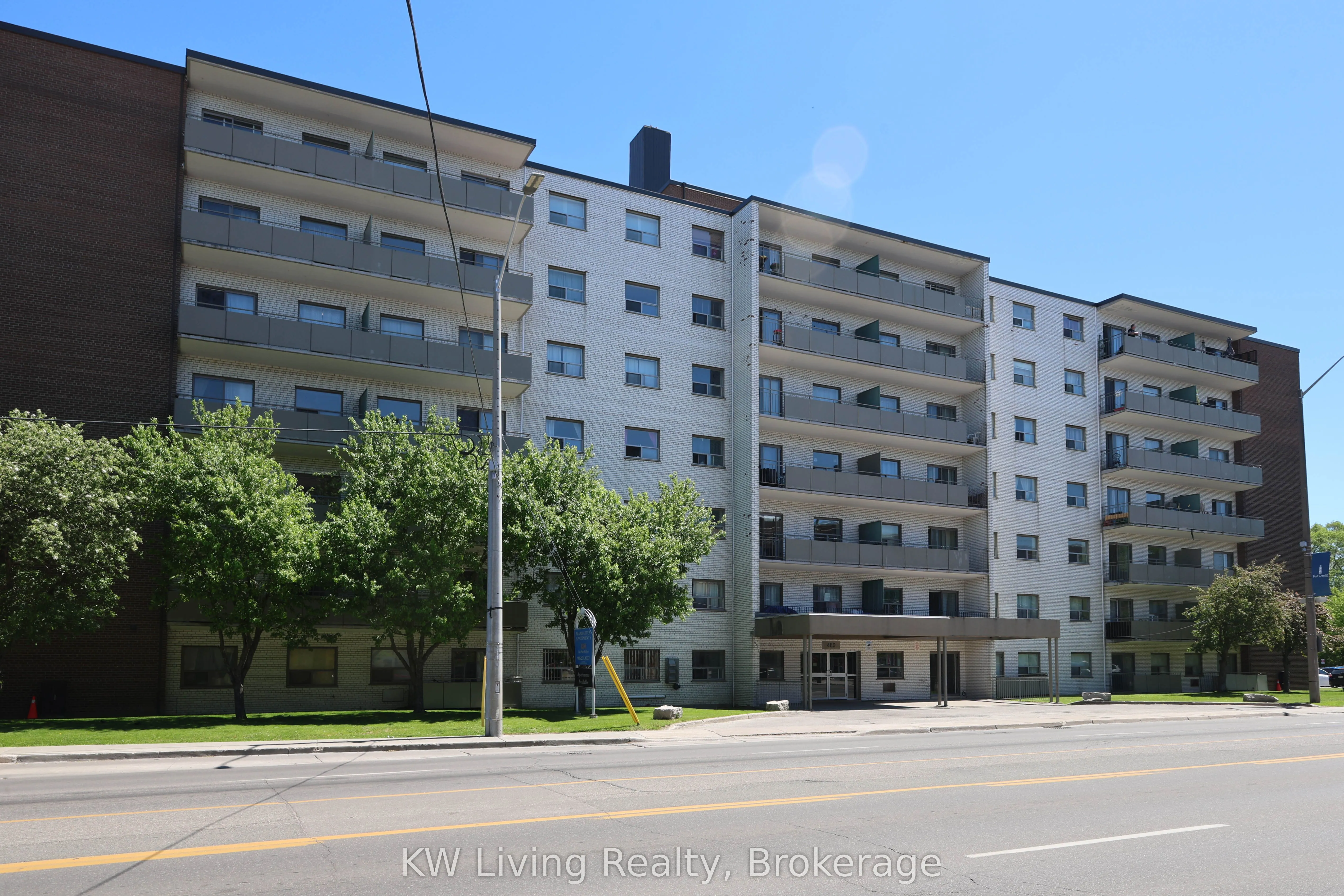 Multiplex For Lease | W13485904