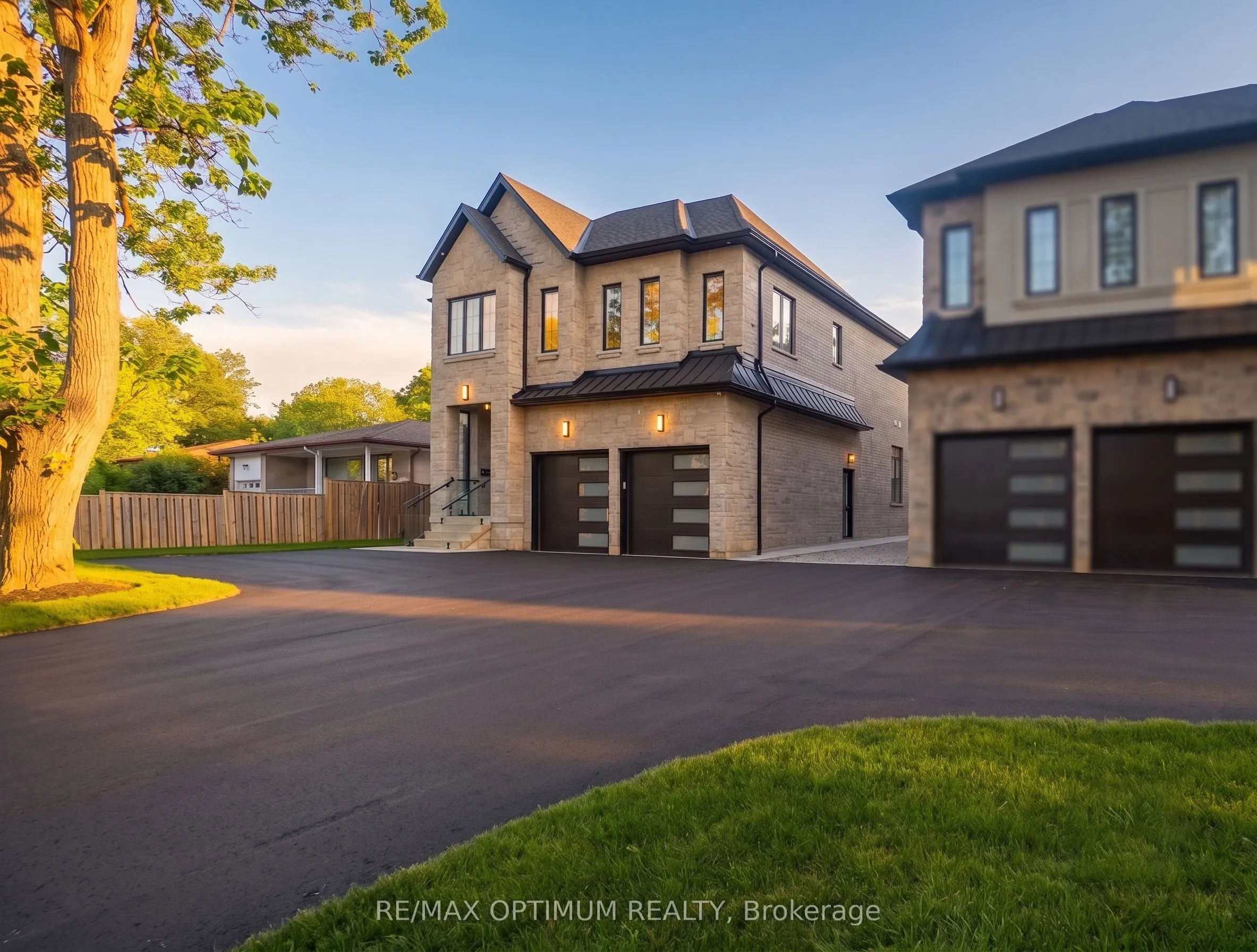 Detached Home For Sale | W13489068