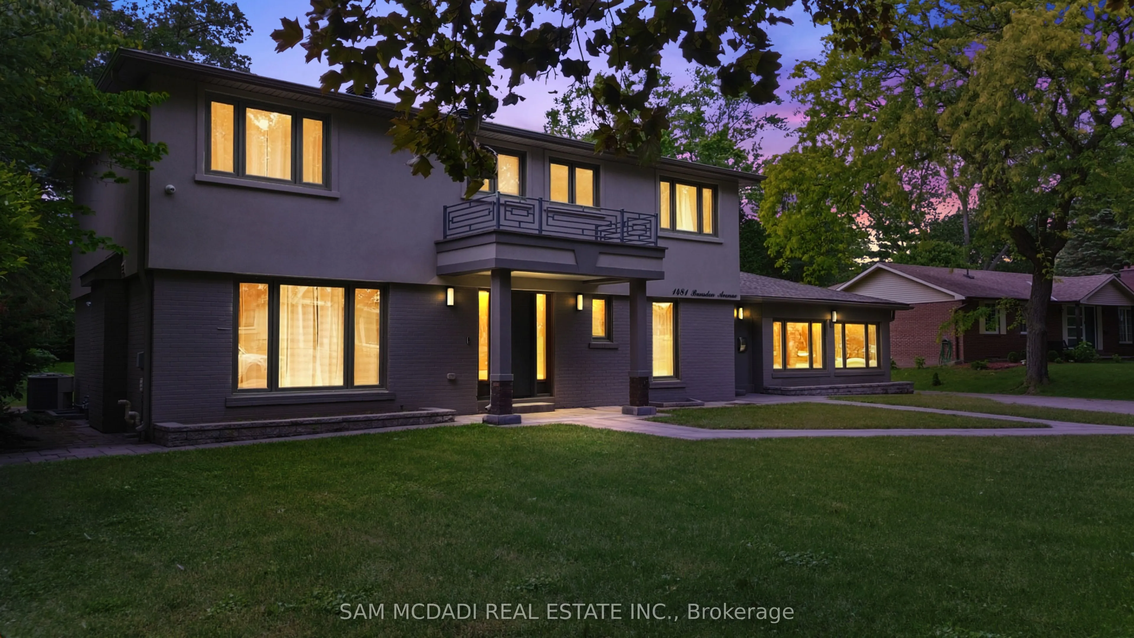 Detached Home For Sale | W13489610