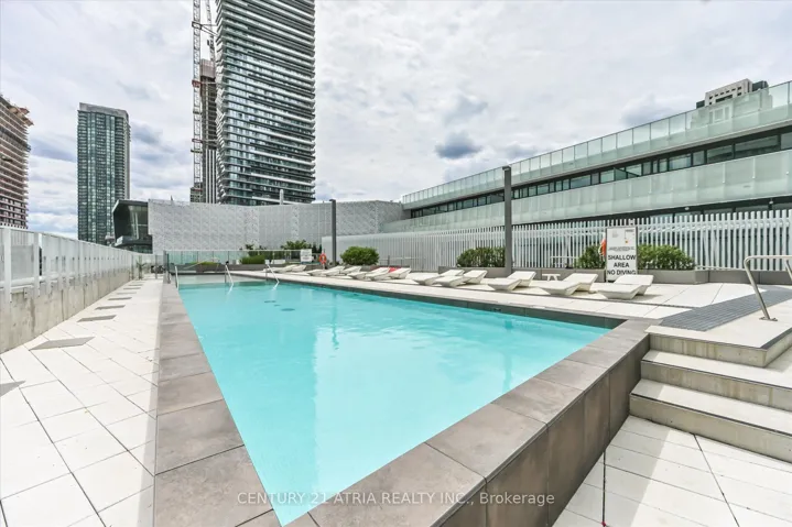 3900 Confederation Parkway 1609, Mississauga, ON L5B 0M3