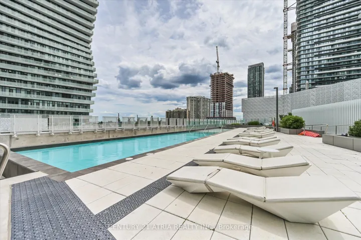 3900 Confederation Parkway 1609, Mississauga, ON L5B 0M3