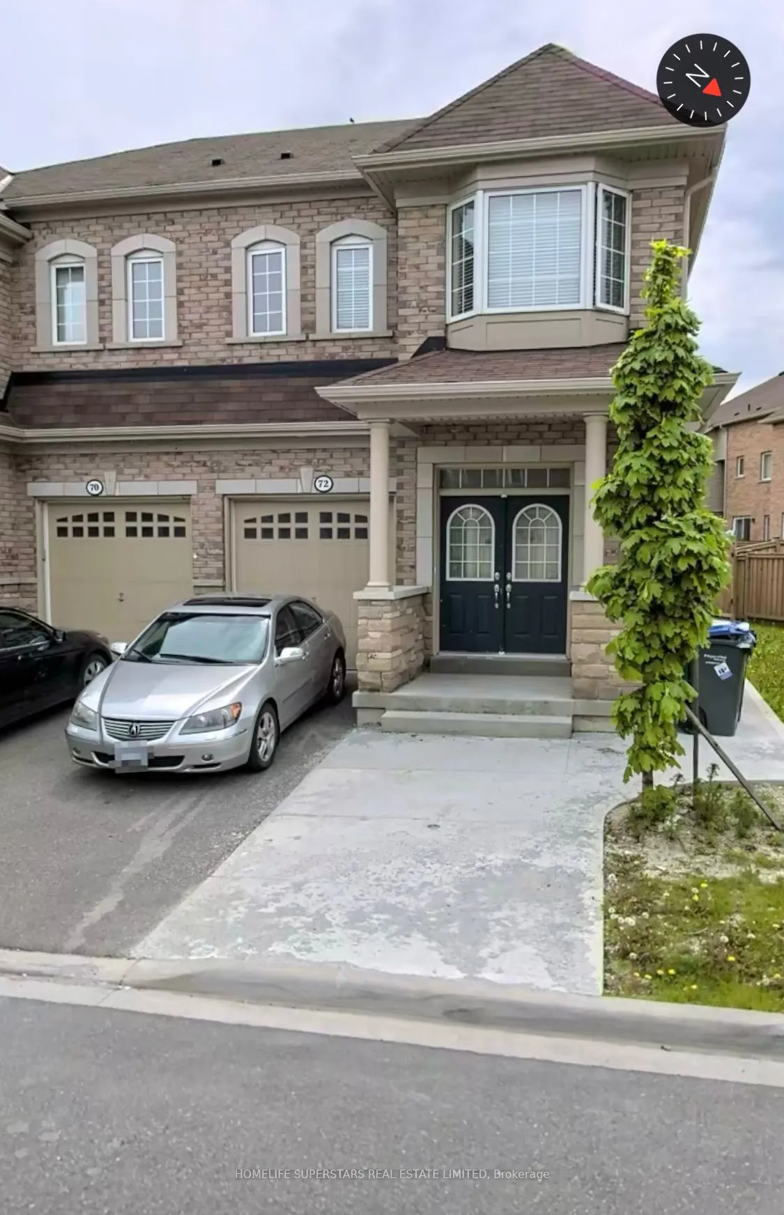 Semi-Detached Home For Lease | W13491334