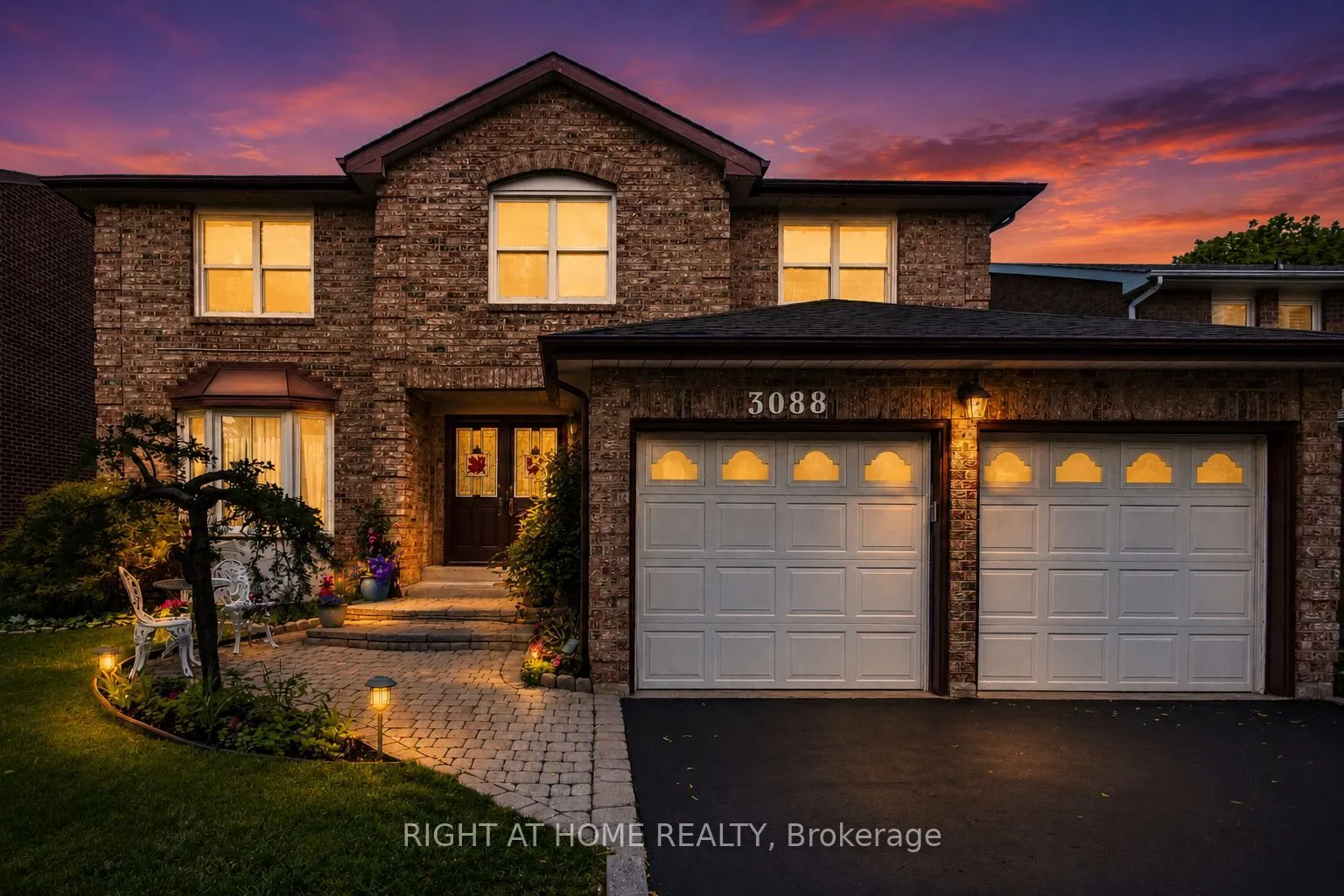 Detached Home For Sale | W13491424