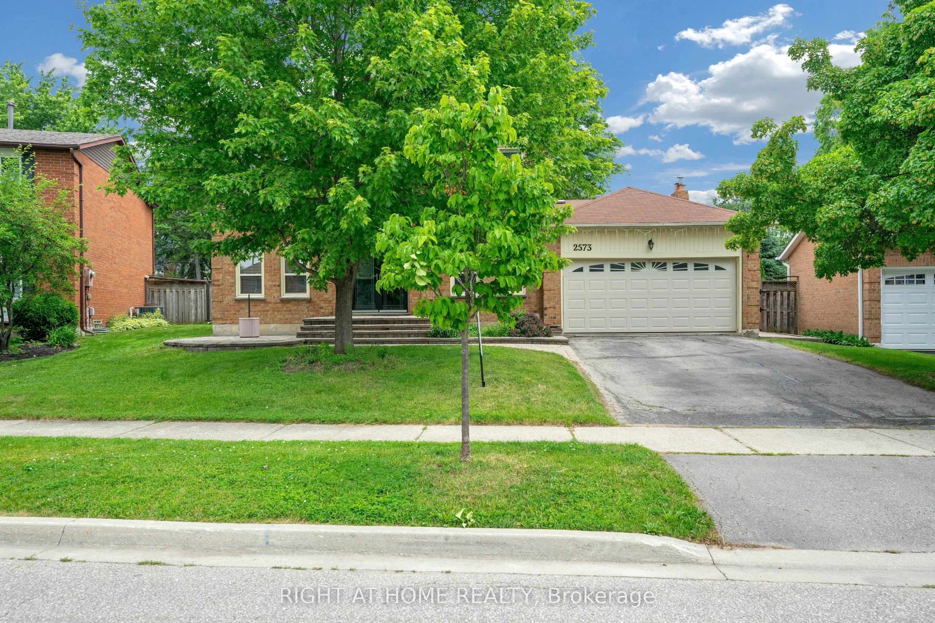 Detached Home For Sale | W13492240