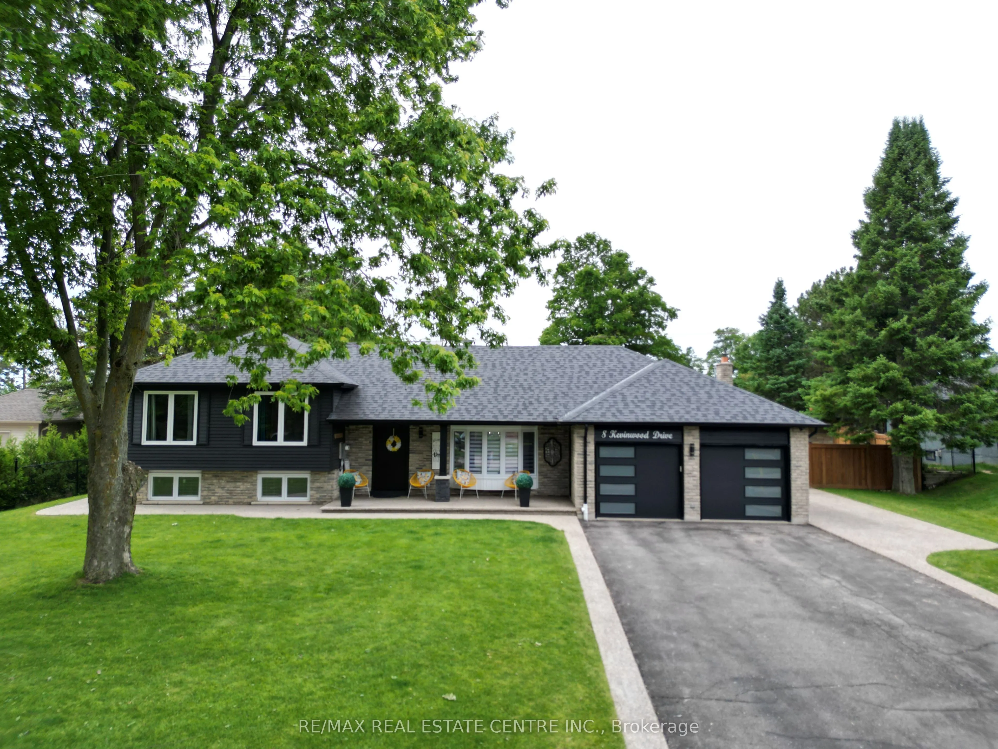 Detached Home For Sale | W13492254