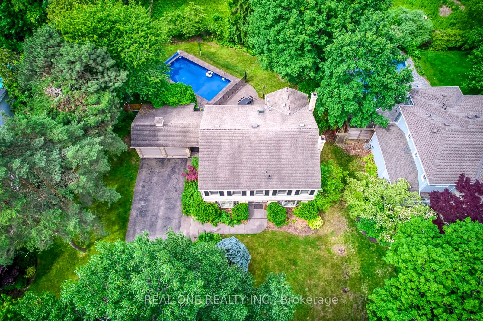 Detached Home For Sale | W13493606