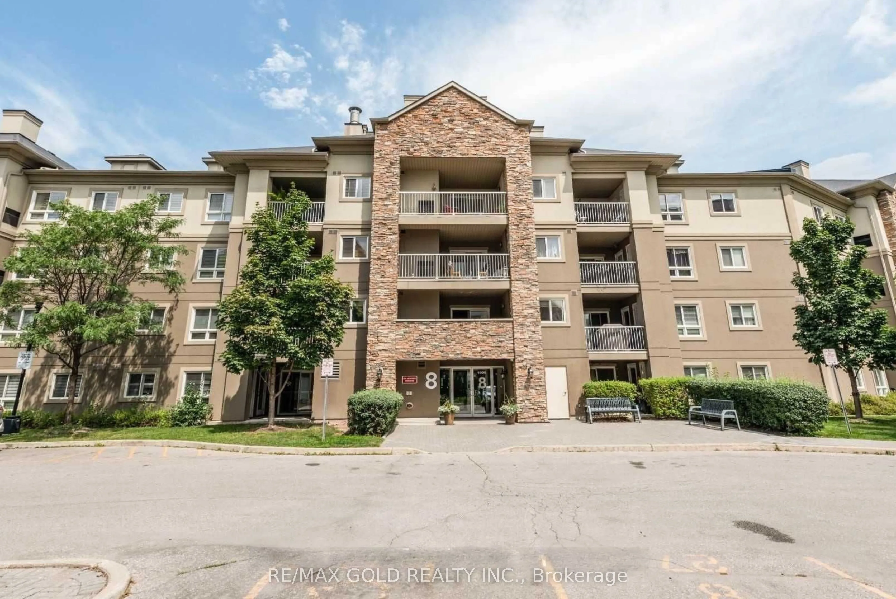 Property For Lease | W13495776