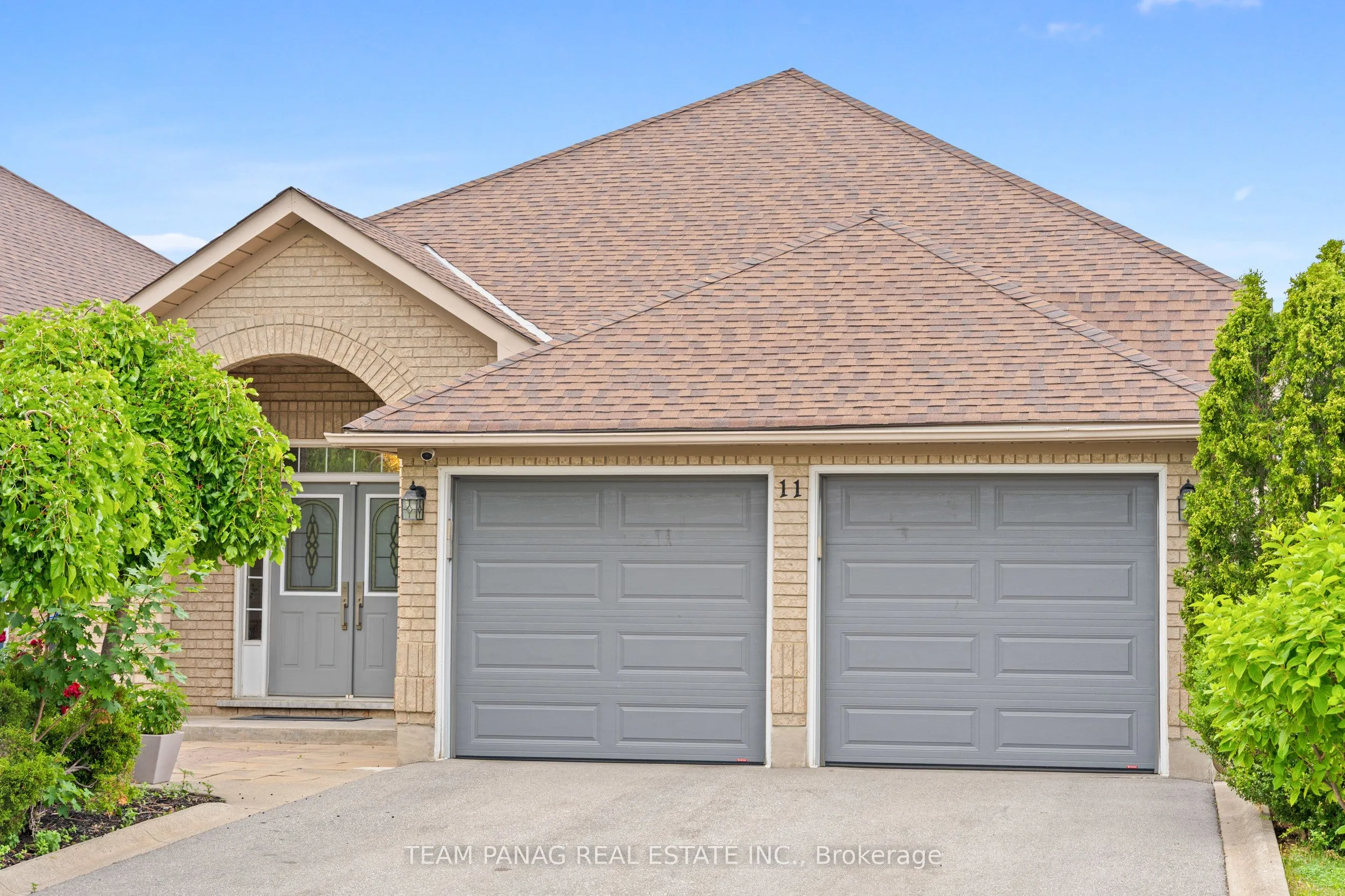 Detached Home For Sale | W13496134
