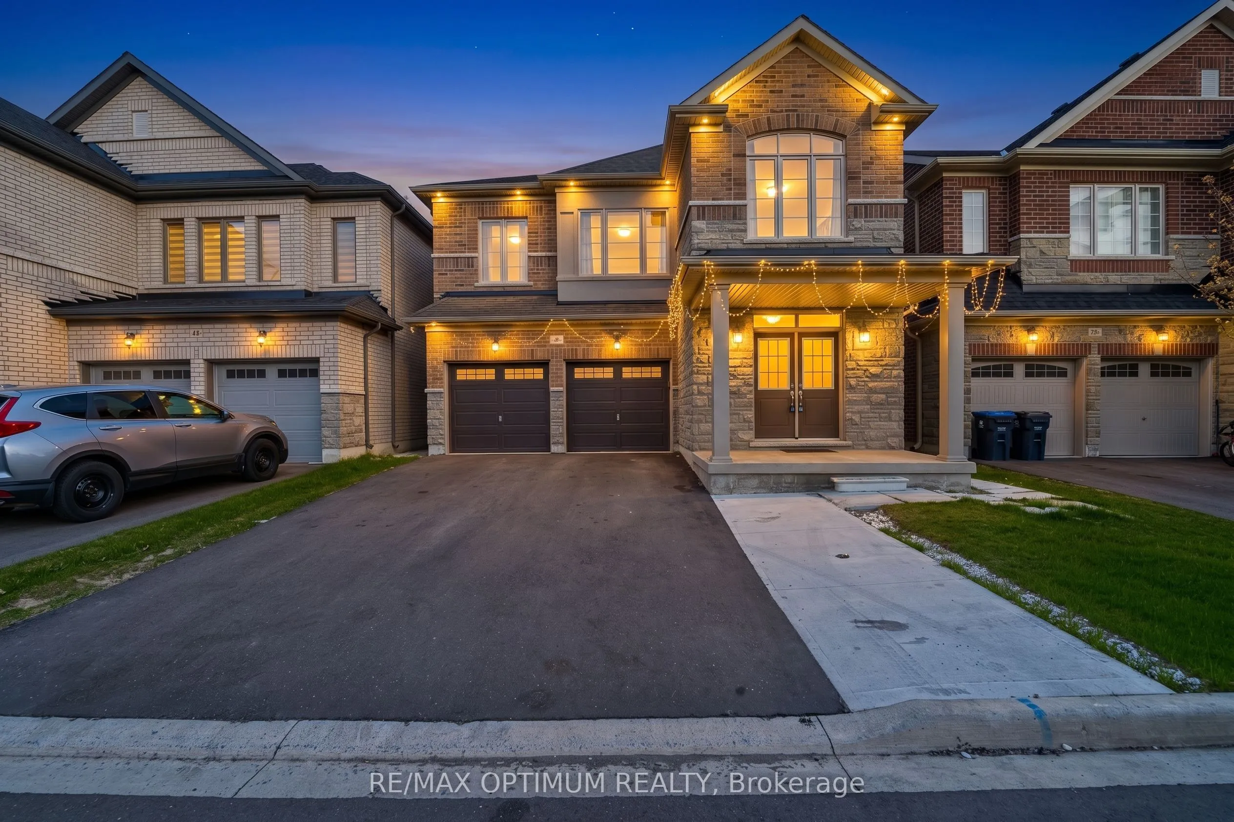 Detached Home For Sale | W13496528