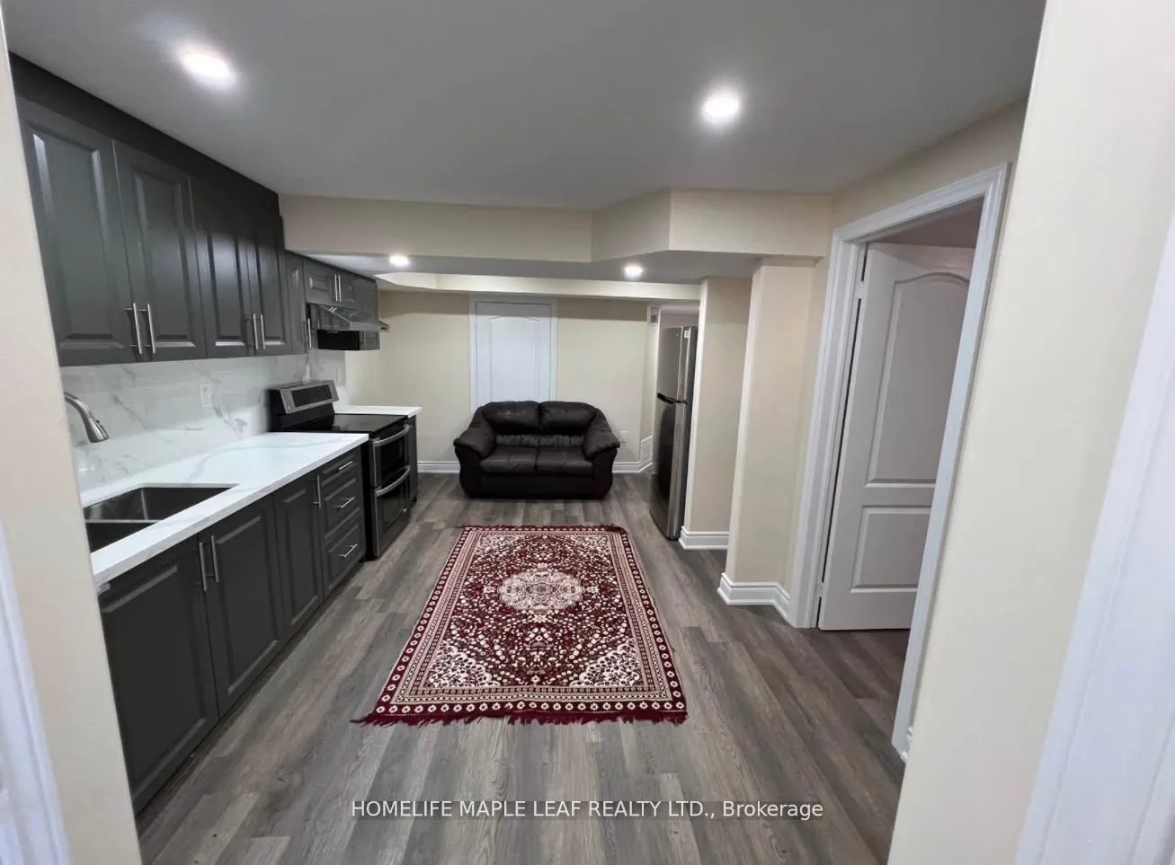 Detached Home For Lease | W13498072