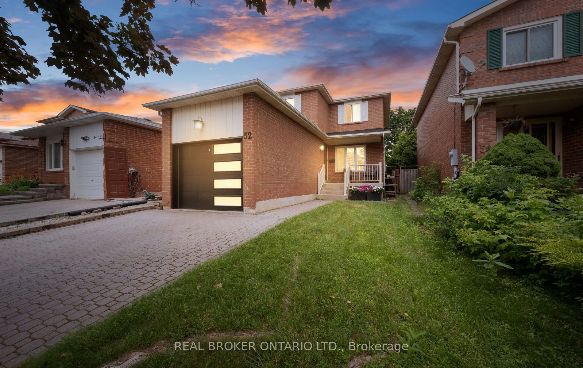 Detached Home For Sale | W13498096
