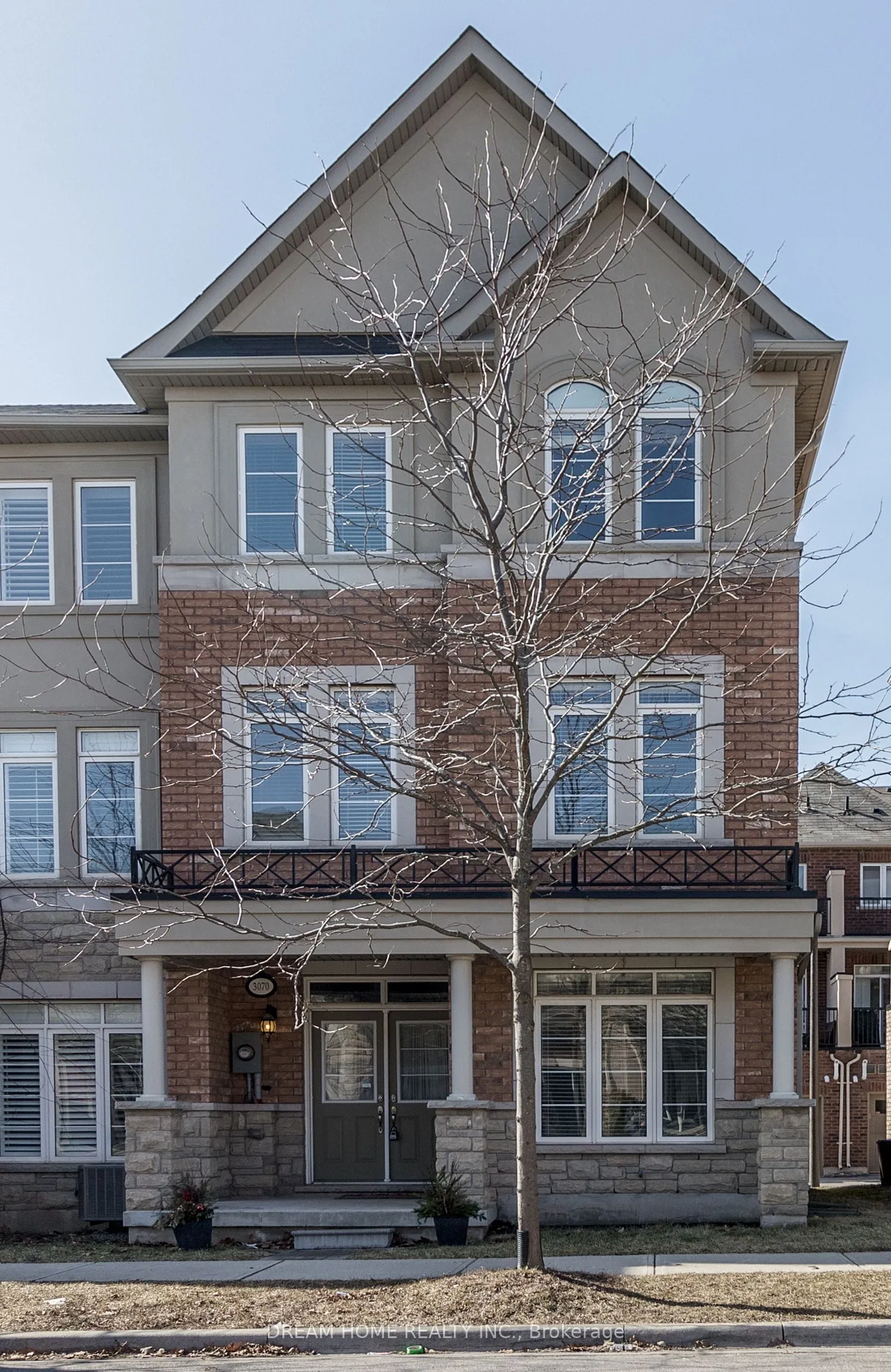 Property For Lease | W13499328